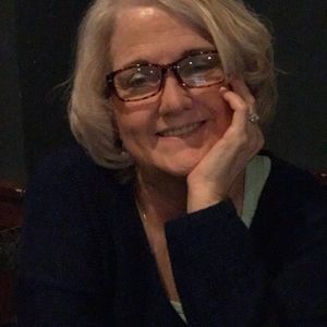 Meet your Posher, Suzanne